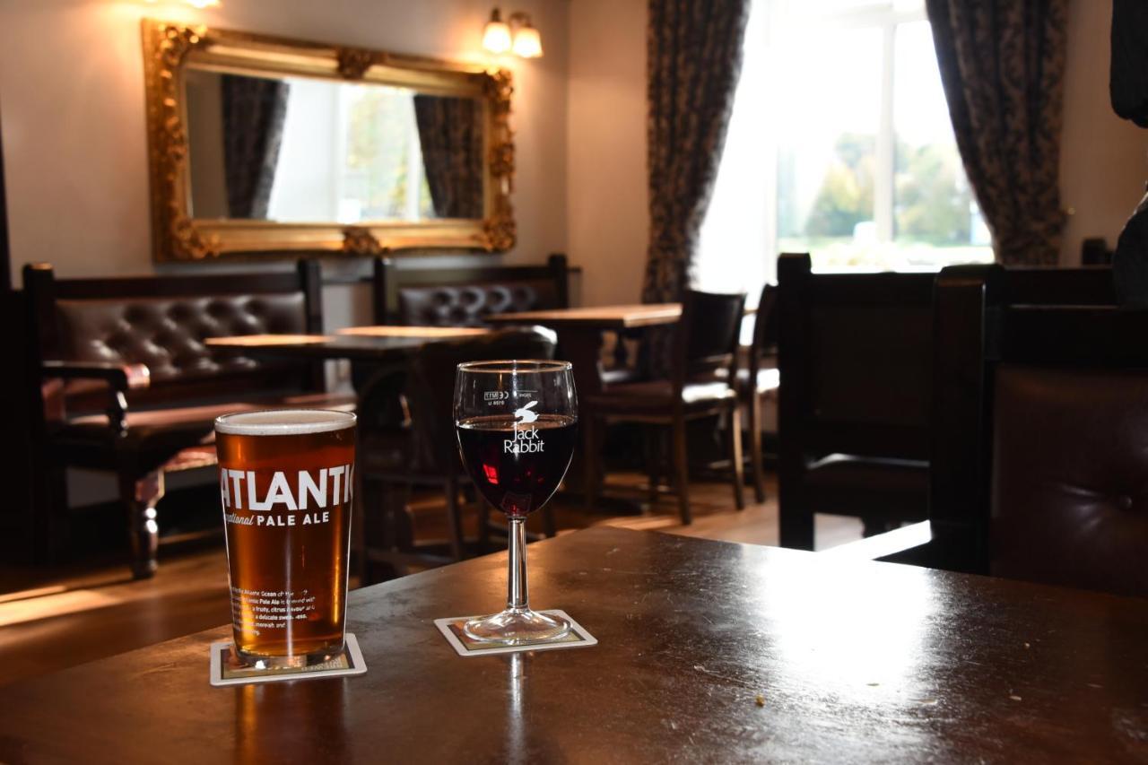 The Llanelwedd Arms Hotel Builth Wells Exterior foto